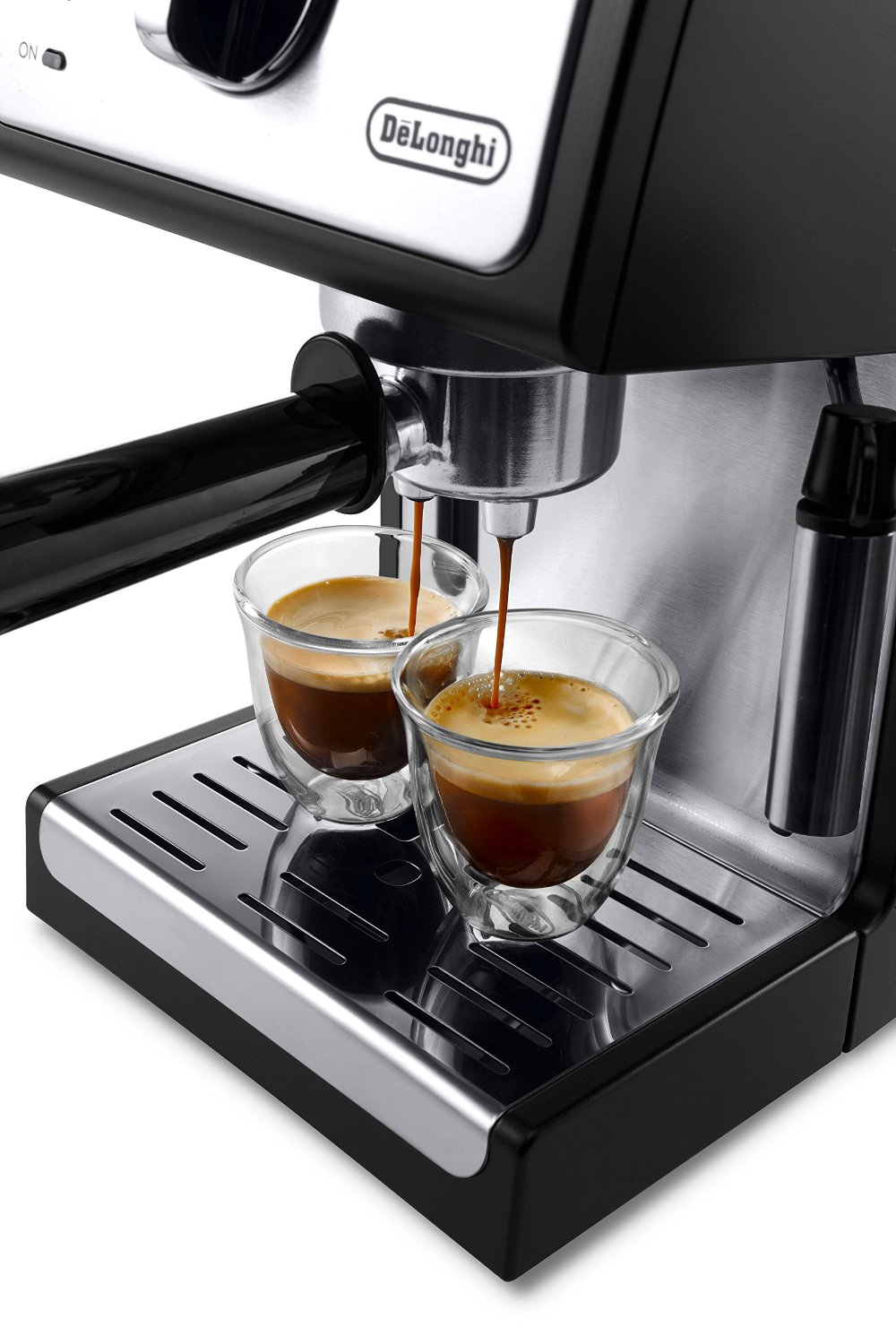 Delonghi pump espresso machine in black model ECP3420